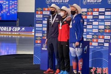 速滑世界杯男子1000米 中国选手宁忠岩夺金